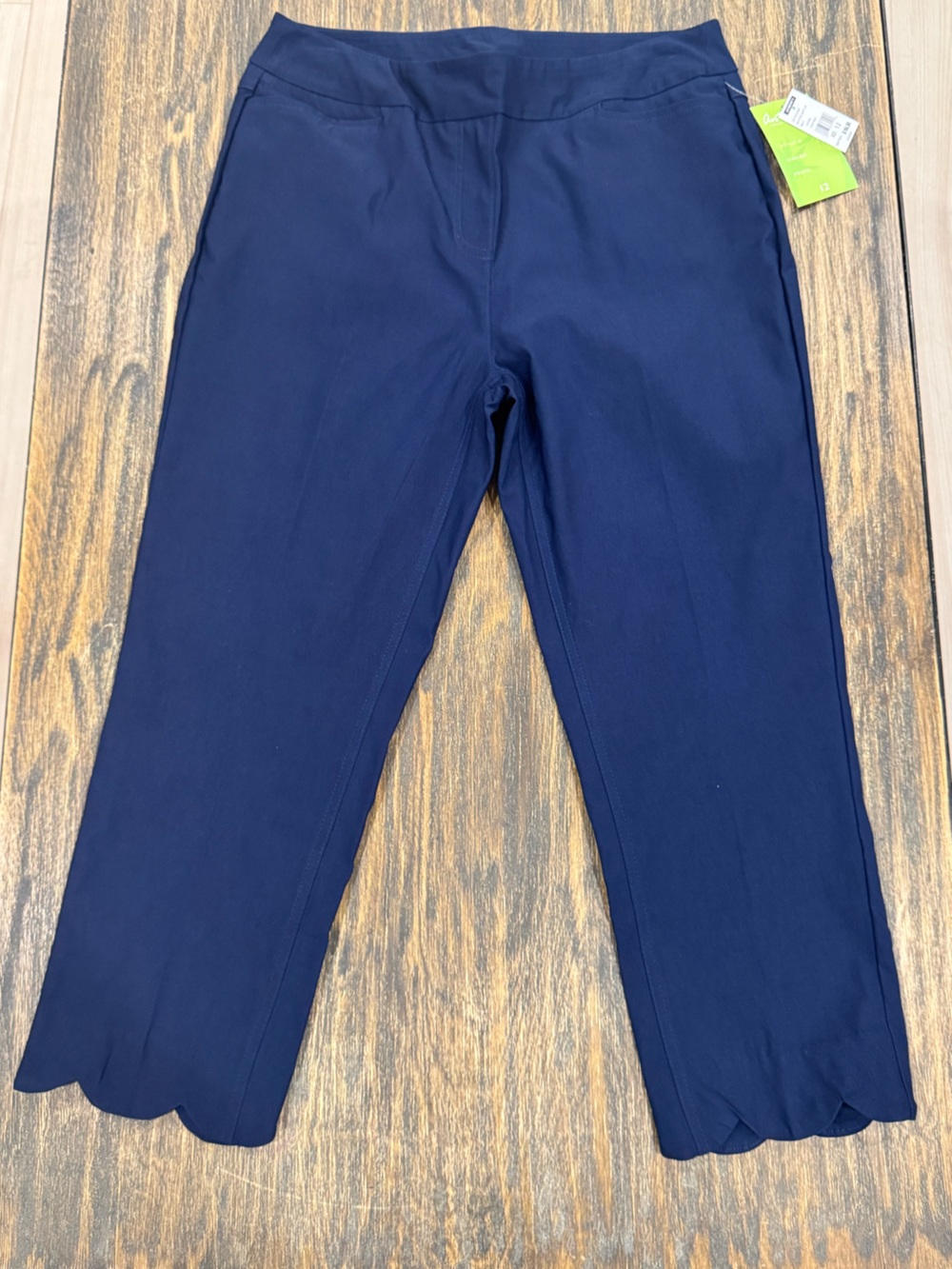 Anthony’s Navy Pull-On Crop Pants Size 12 NWT Scallop Hem